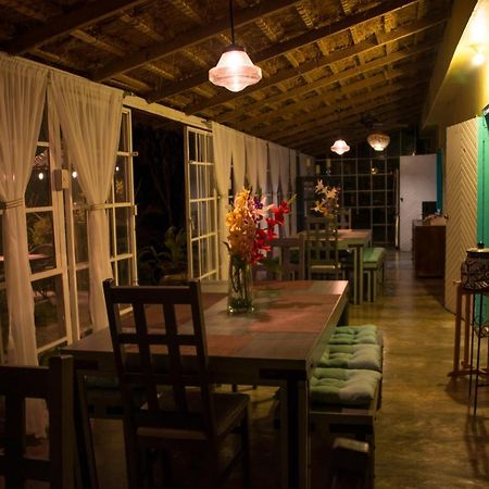 Hotel Posada James ヒリトゥラ エクステリア 写真