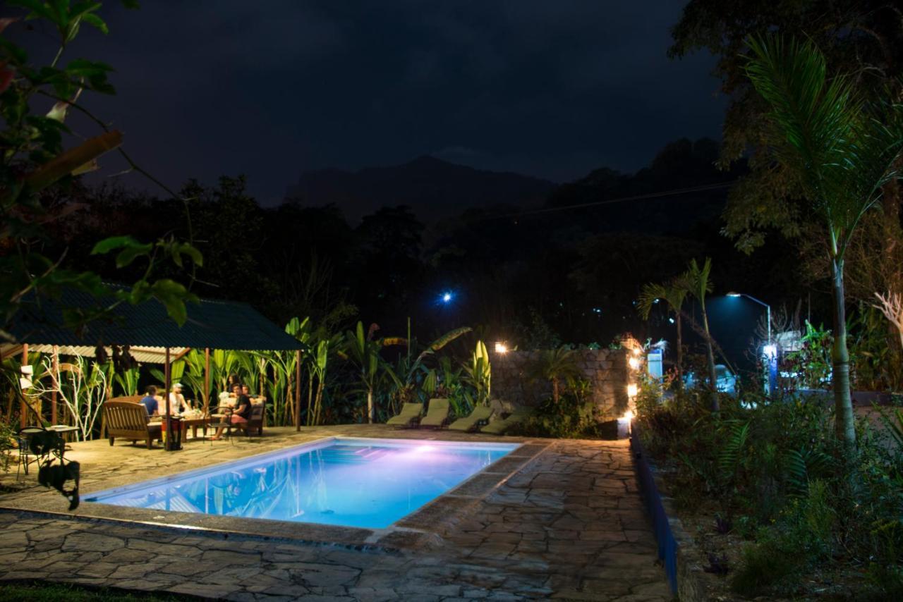 Hotel Posada James ヒリトゥラ エクステリア 写真