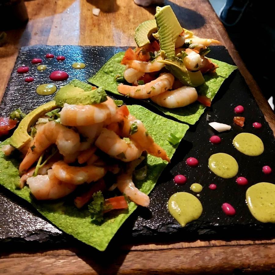 Hotel Posada James ヒリトゥラ エクステリア 写真