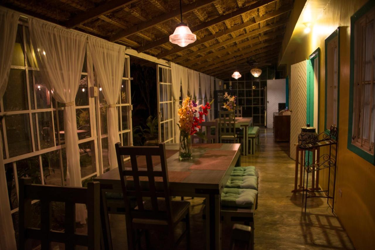 Hotel Posada James ヒリトゥラ エクステリア 写真